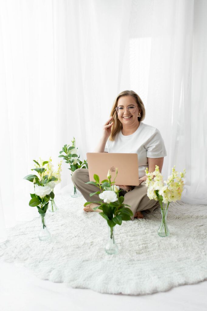 Dlaczego warto wybrać kwiaty sztuczne? Przewodnik dla początkujących